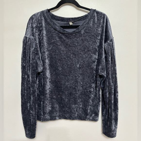 We the Free Crushed Velvet Sweatshirt in Gray - Size XS - Picture 3 of 7